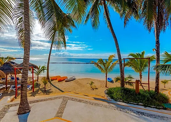 Hotel Puerto Aventuras & Club 3*