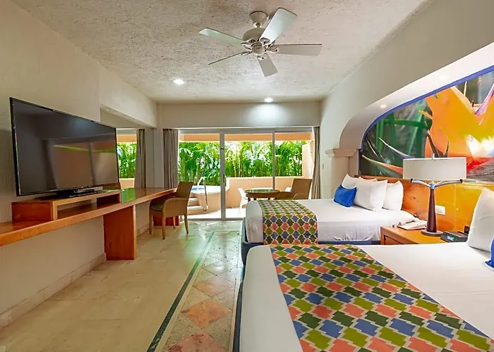 Puerto Aventuras & Club Hotel Riviera Maya